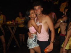 Oktober 10 Anos